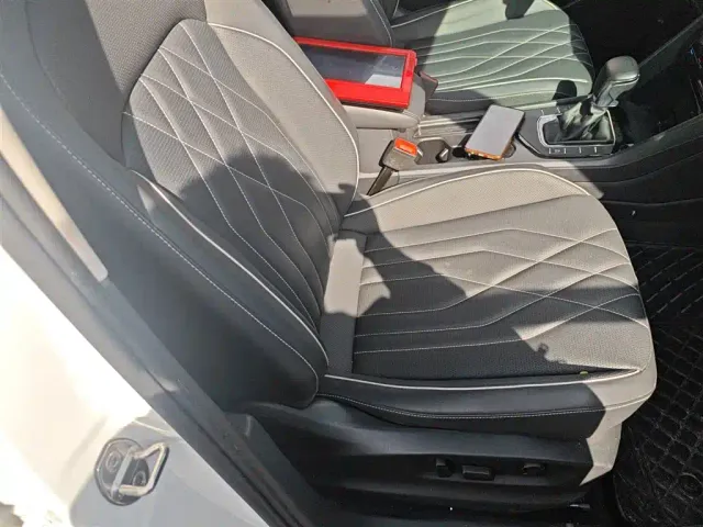 Volkswagen Tiguan L — Фото автомобиля 19
