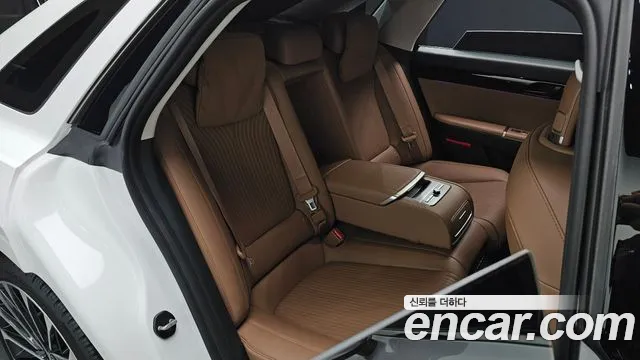 Hyundai Grandeur GN7 — Фото автомобиля 15