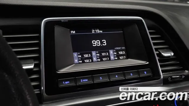 Hyundai Sonata — Фото автомобиля 13