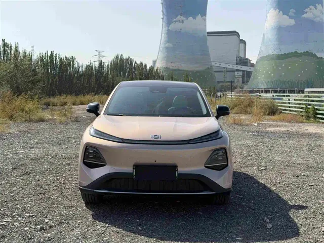 Changan Qiyuan Q05 — Фото автомобиля 2