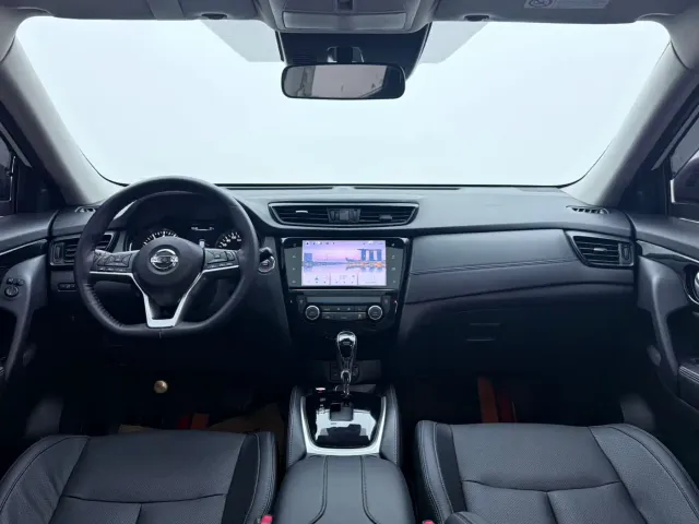Nissan X-Trail — Фото автомобиля 7