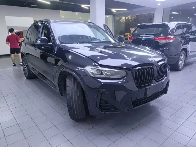 BMW X3 — Фото автомобиля 3