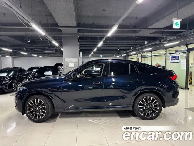 BMW X6 — Фото автомобиля 2