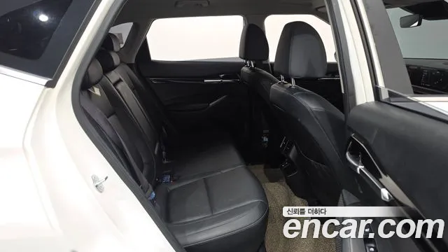Kia Seltos Новый Seltos Бензин 2.0 2WD — Фото автомобиля 11