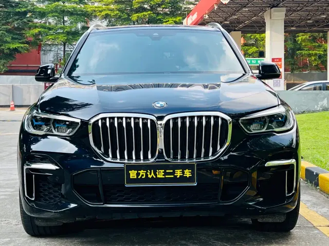 BMW X5 — Фото автомобиля 2