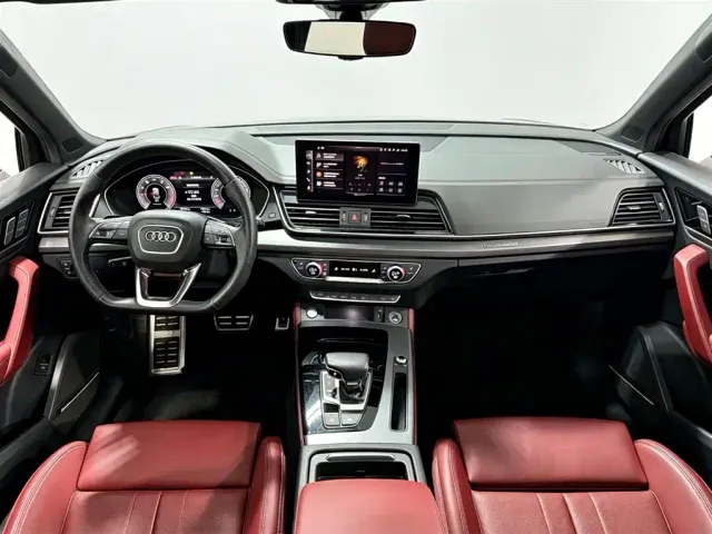 Audi Q5L — Фото автомобиля 9