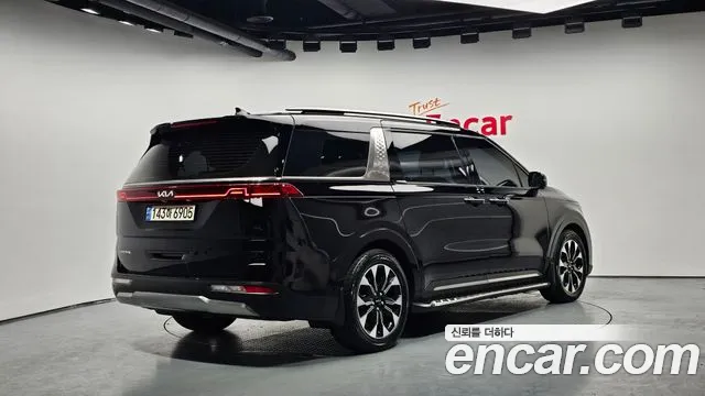 Kia Canival Carnival 4 поколение Бензин 9 мест Signature — Фото автомобиля 2