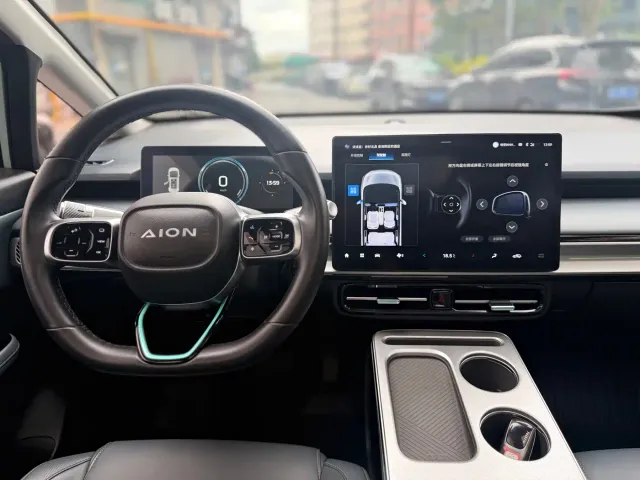 GAC Aion Y — Фото автомобиля 13