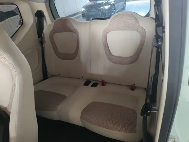 Wuling Hongguang Mini EV — Фото автомобиля 16