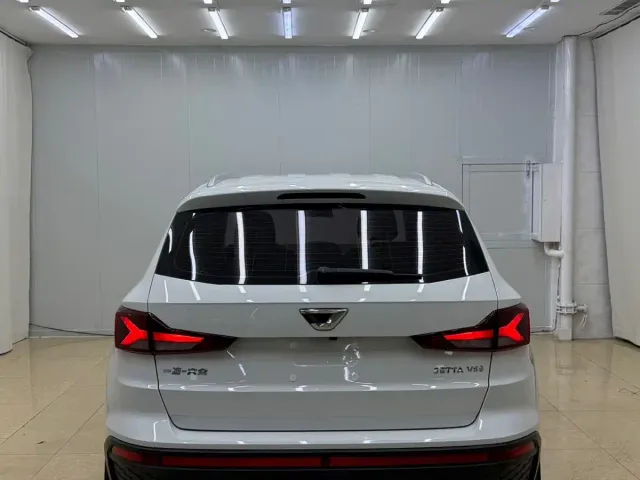 Jetta VS5 — Фото автомобиля 5