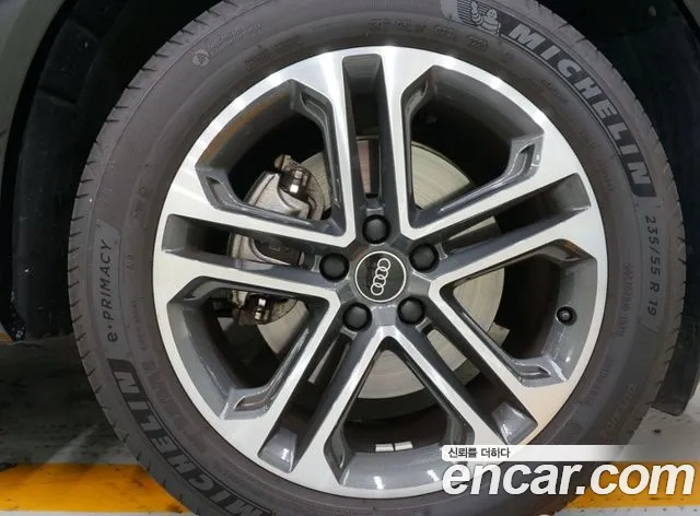 Audi Q5 40 TFSI quattro Advanced — Фото автомобиля 6