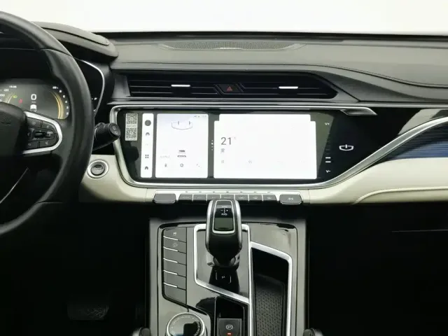 Geely Boyue — Фото автомобиля 12