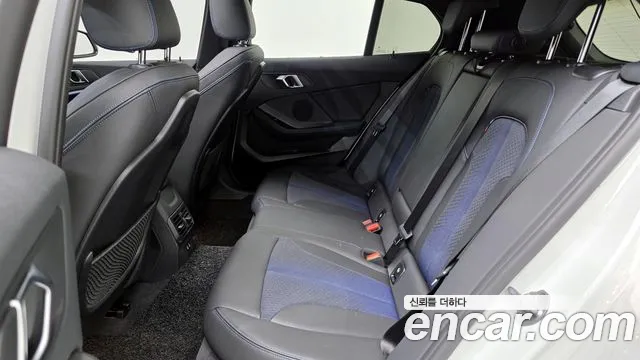 BMW 1-Series — Фото автомобиля 12