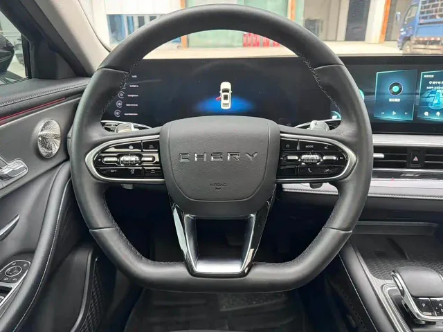 Chery Arrizo 8 — Фото автомобиля 14