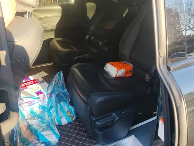 Toyota Granvia — Фото автомобиля 11