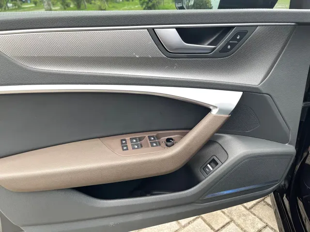 Audi A7L — Фото автомобиля 11