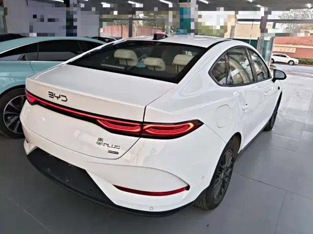BYD Qin PLUS — Фото автомобиля 6