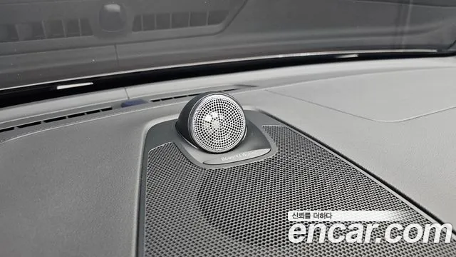 Вольво XC60 — Фото автомобиля 19