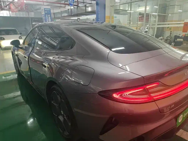 Xiaomi SU7 — Фото автомобиля 4