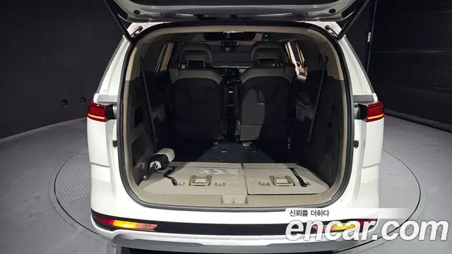 Kia Canival Carnival 4 поколение Бензин 7 мест Hi-Limousine — Фото автомобиля 29