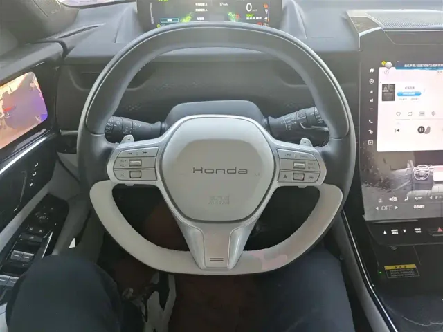 Honda GAC Honda P7 — Фото автомобиля 6