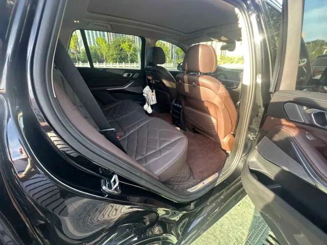 BMW X5 — Фото автомобиля 7