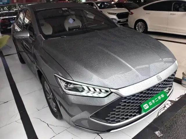 BYD Qin PLUS — Фото автомобиля 3