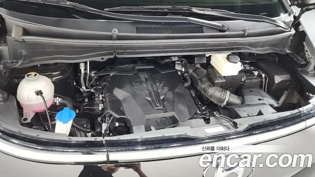 Hyundai Staria — Фото автомобиля 27
