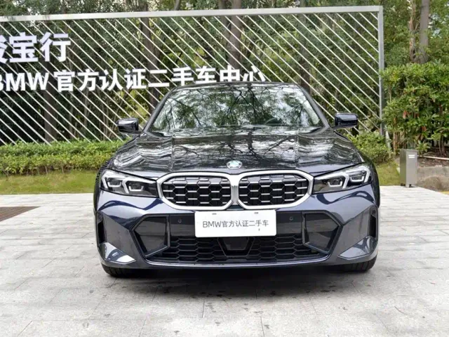 BMW 3 Series — Фото автомобиля 4