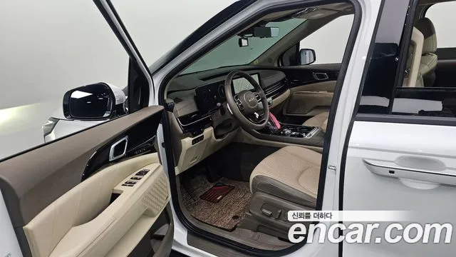 Kia Canival Новый Carnival 4 поколение Дизель 9 мест Signature — Фото автомобиля 11