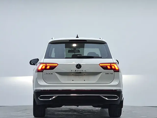 Volkswagen Tiguan L — Фото автомобиля 6
