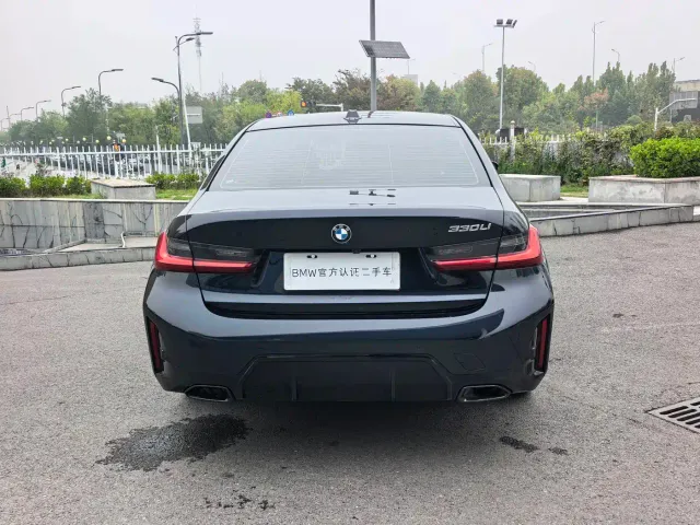 BMW 3 Series — Фото автомобиля 7