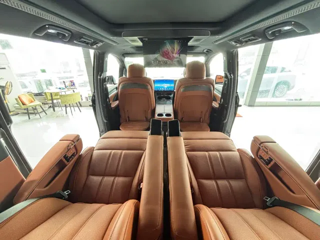 GAC Trumpchi Xiangwang M8 — Фото автомобиля 21