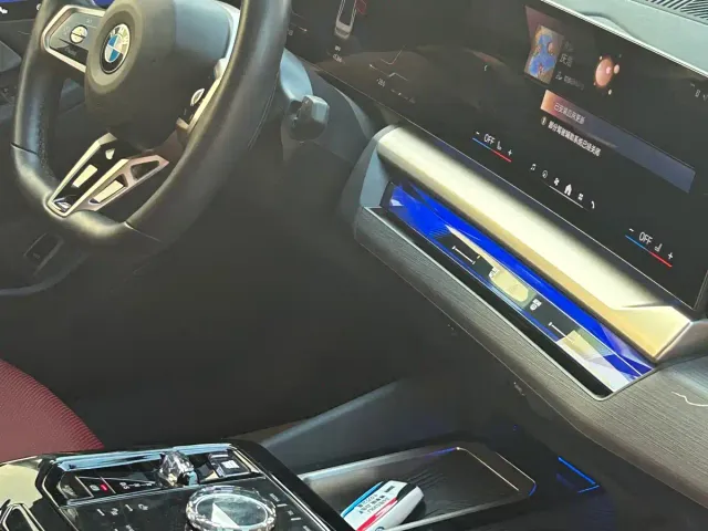 BMW 5 Series — Фото автомобиля 8
