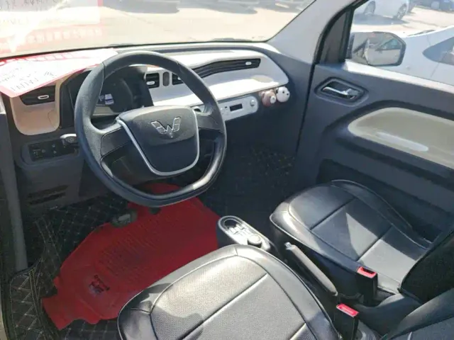 Wuling Hongguang Mini EV — Фото автомобиля 12
