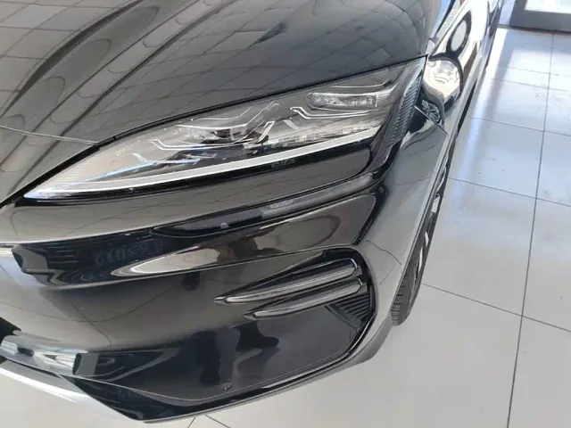 BYD Song PLUS — Фото автомобиля 23