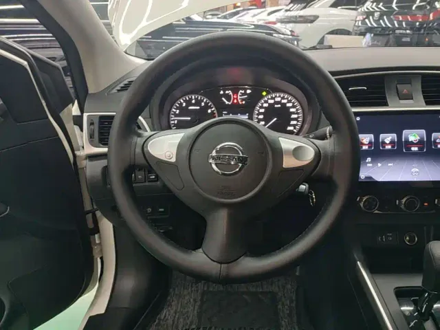 Nissan Sylphy — Фото автомобиля 10