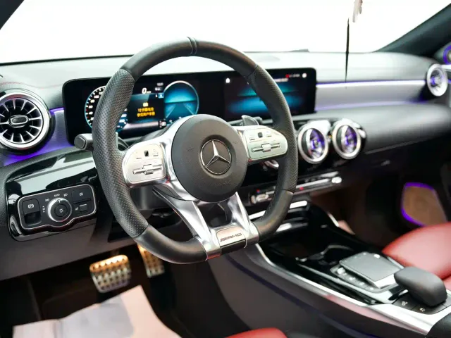 Mercedes-Benz A-Class AMG — Фото автомобиля 9