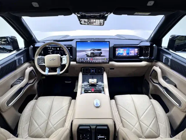 BYD FangChengBao Leopard 8 — Фото автомобиля 11