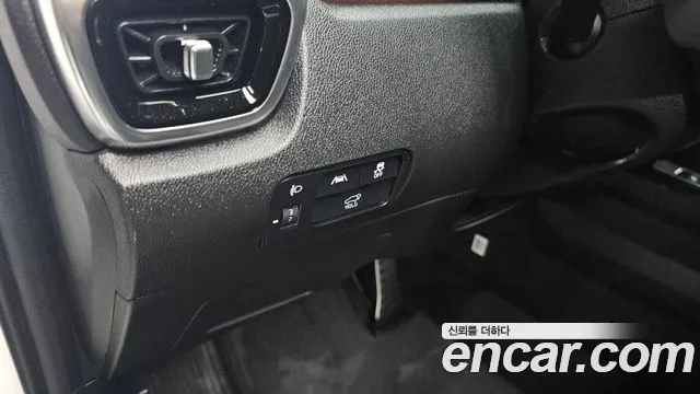 Kia Sorento Sorento 4-е поколение Бензин 2.5T 4WD — Фото автомобиля 16