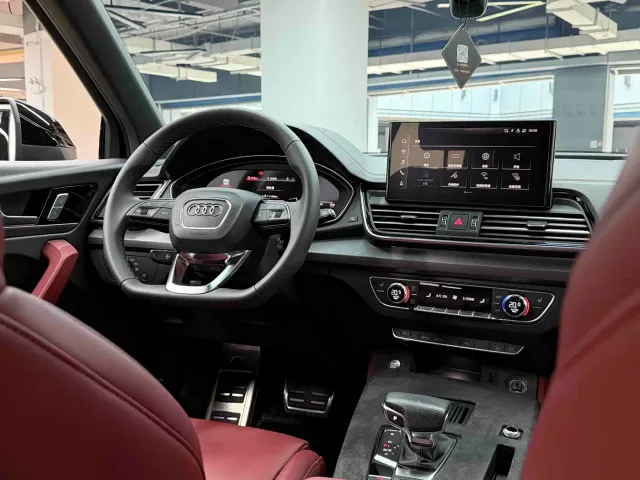 Audi Q5L — Фото автомобиля 20