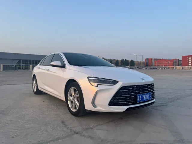 Buick Regal — Фото автомобиля 2