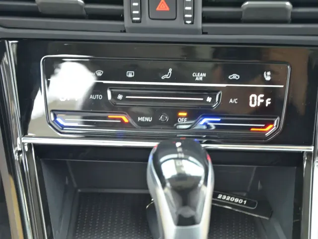 Volkswagen Passat — Фото автомобиля 8