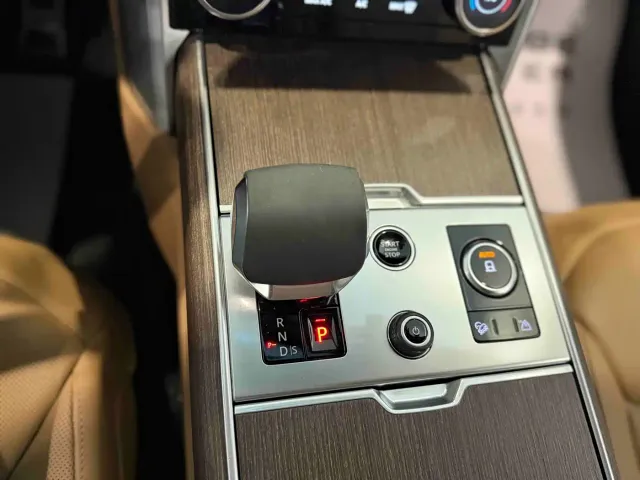 Land Rover Range Rover — Фото автомобиля 13