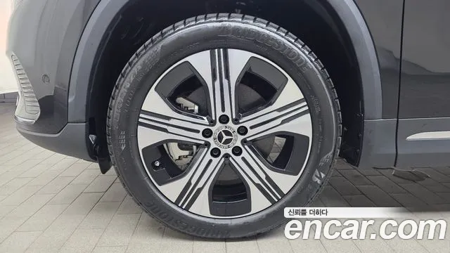 Mercedes-Benz EQA H243 — Фото автомобиля 5