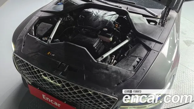 Genesis G80 Бензин 2.5 турбо AWD — Фото автомобиля 15