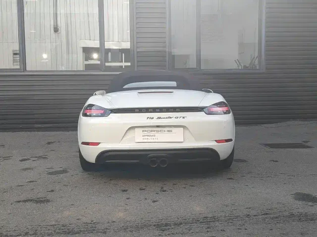 Porsche 718 — Фото автомобиля 11