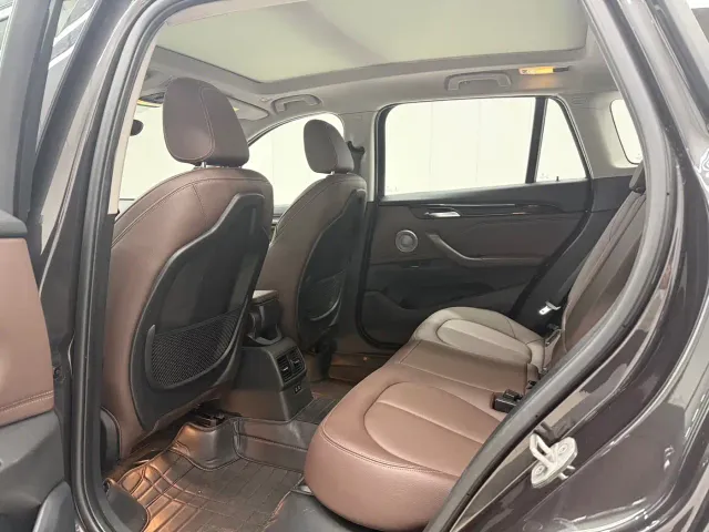 BMW X1 — Фото автомобиля 8