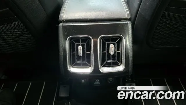 Kia Sorento Sorento 4-е поколение Дизель 2.2 4WD — Фото автомобиля 26
