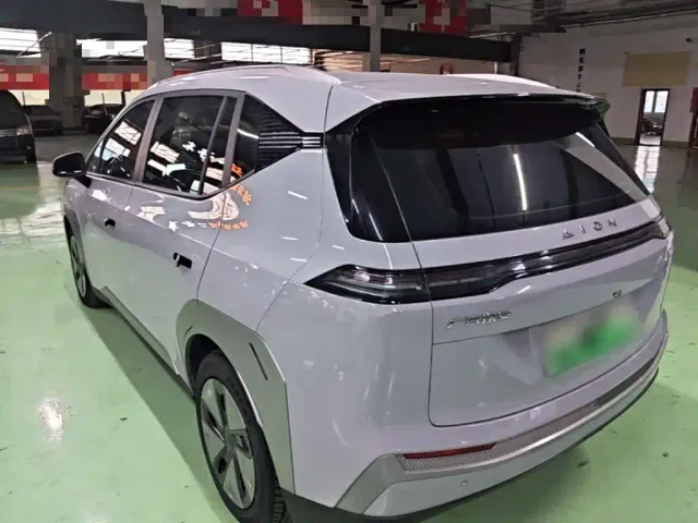 GAC Aion Y — Фото автомобиля 4